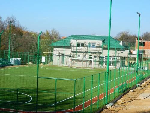 Nogometna igrališta u Šurkovcu i Kalajevu
