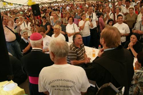 POSVETA CRKVE PRESVETOG SRCA ISUSOVA U ŠURKOVCU 11.08.2012.