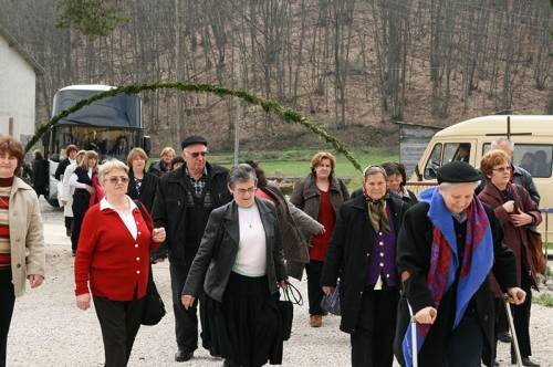 08.04.2013. ŠURKOVAC: HODOČASNICI IZ KARLOVCA I OKOLINE