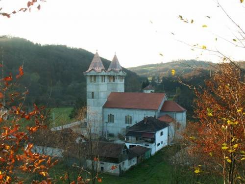 Crkva - Šurkovac