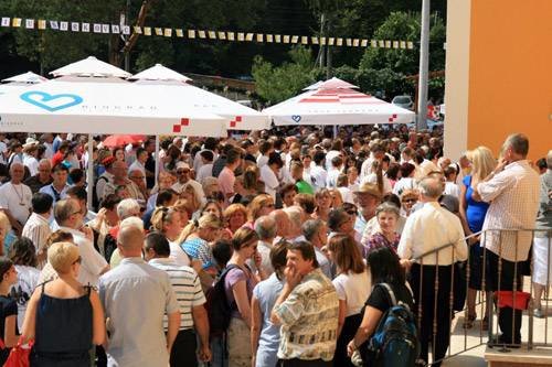 POSVETA CRKVE PRESVETOG SRCA ISUSOVA U ŠURKOVCU 11.08.2012.