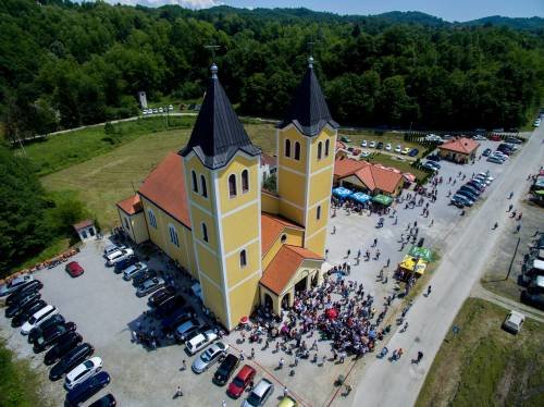 Duhovi 2017., Šurkovac